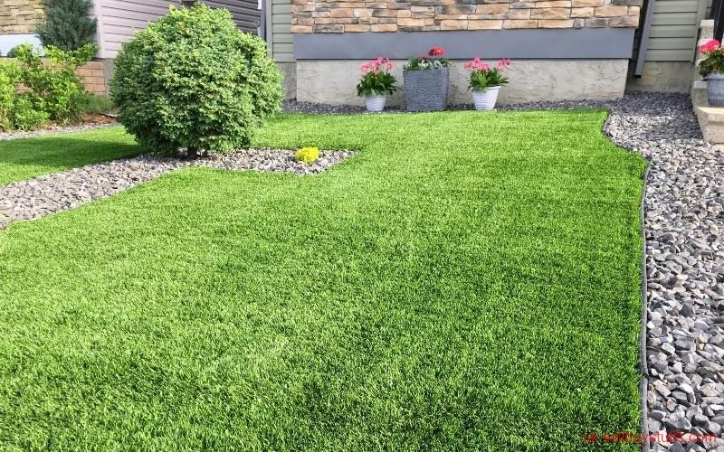 second hand/new: Quality Artificial Grass Installation – Gloucester